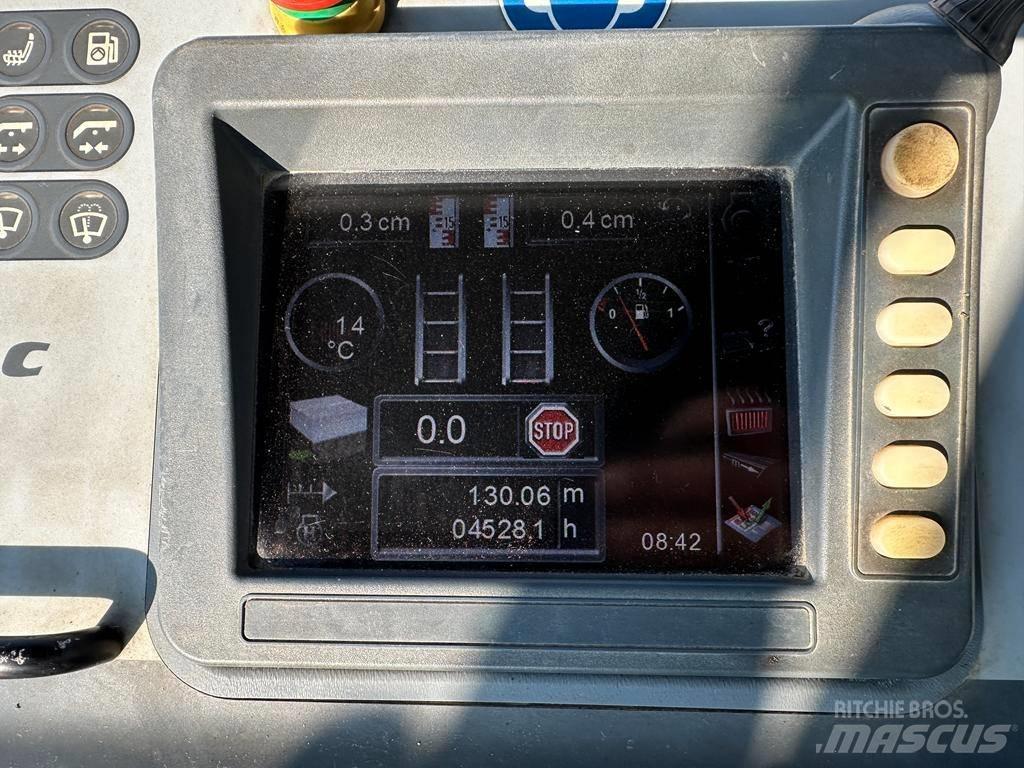 Dynapac SD 2550 CS 沥青摊铺机