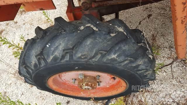 Pneus 7.50-16 轮胎、车轮、轮圈