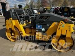 Sakai SW 504 双轮压路机