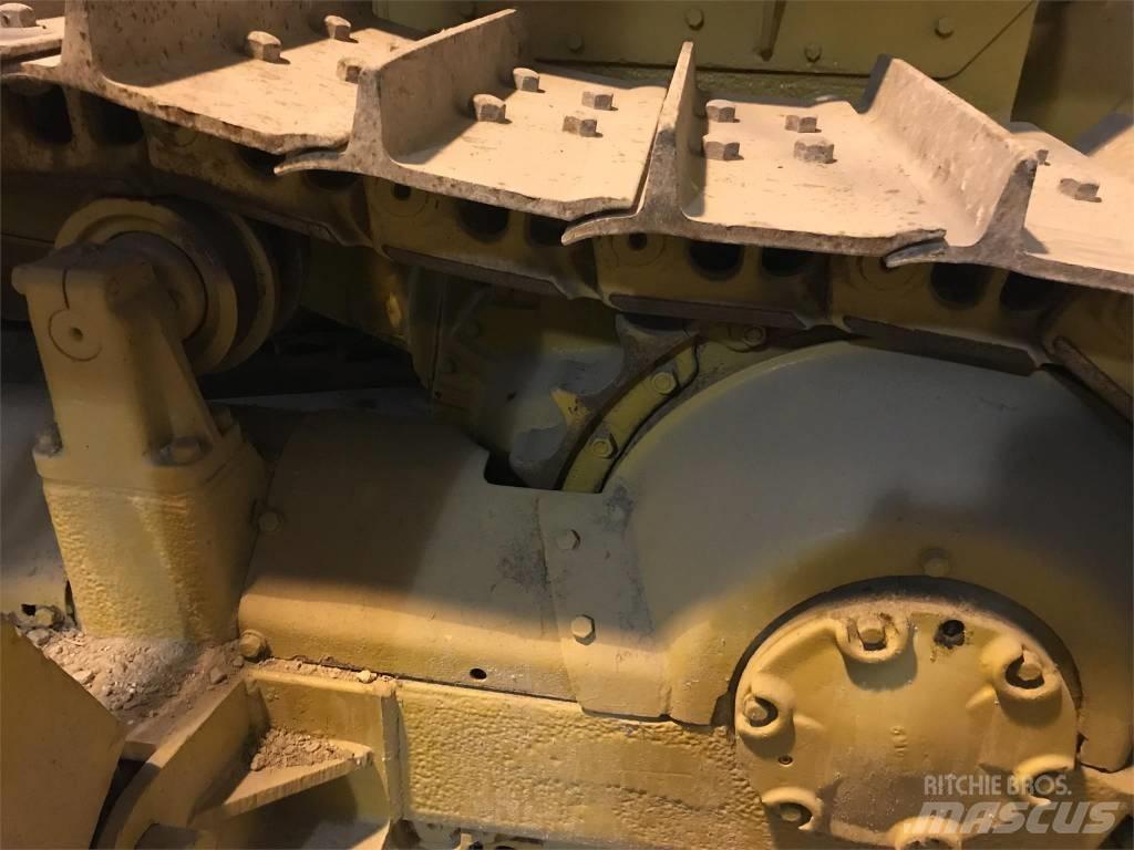 CAT D 6 C 铺管机