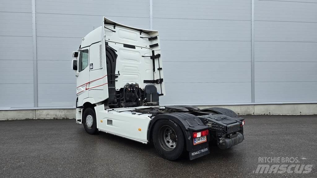 Renault T High 牵引车