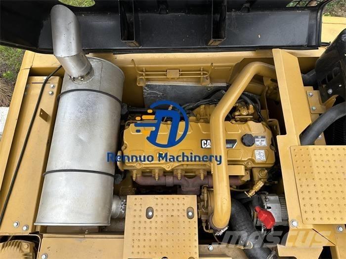 CAT 336 D2 履带挖掘机