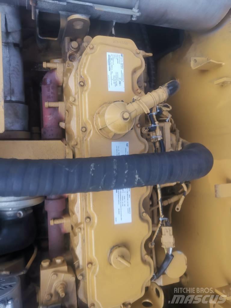 CAT 330 D 履带挖掘机