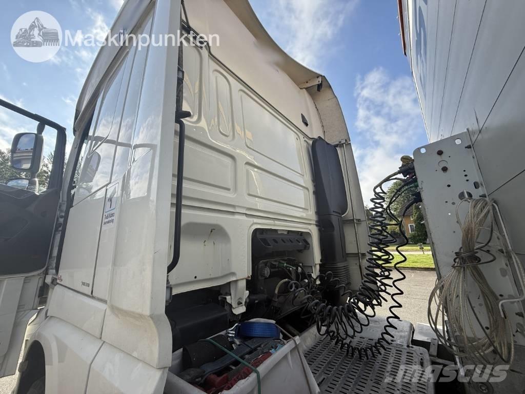 DAF 530 牵引车