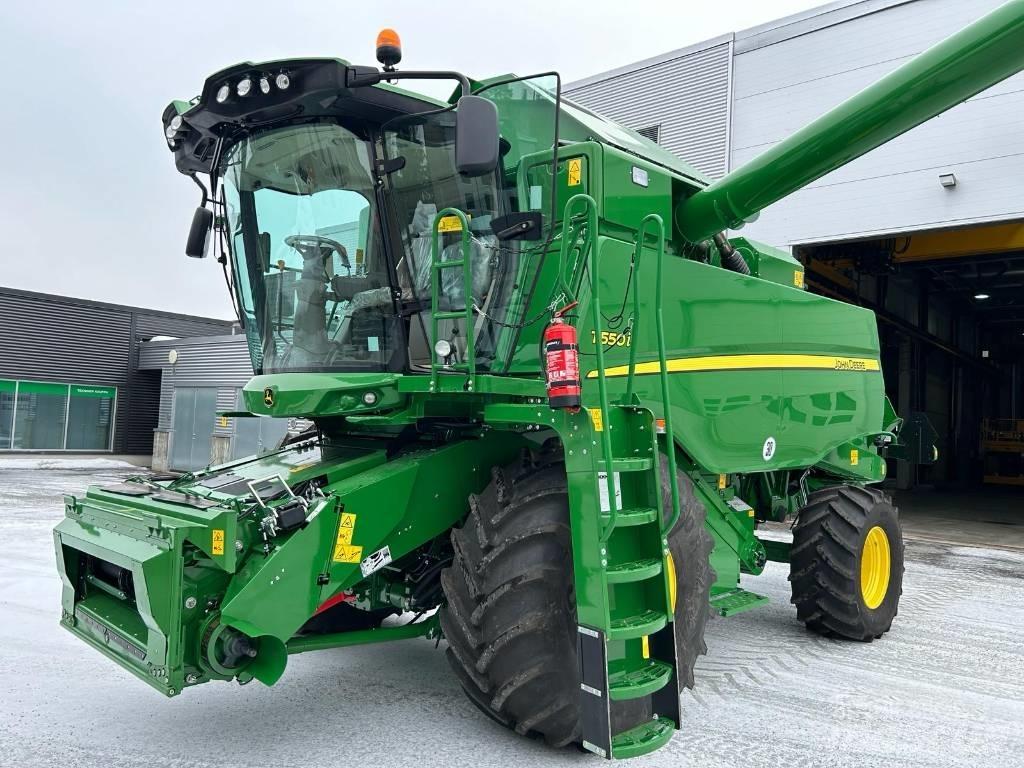 John Deere T 550 联合收割机
