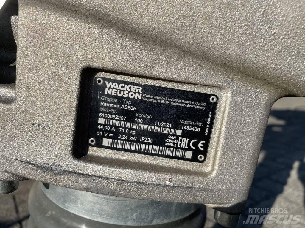 Wacker Neuson AS60e 匝道机