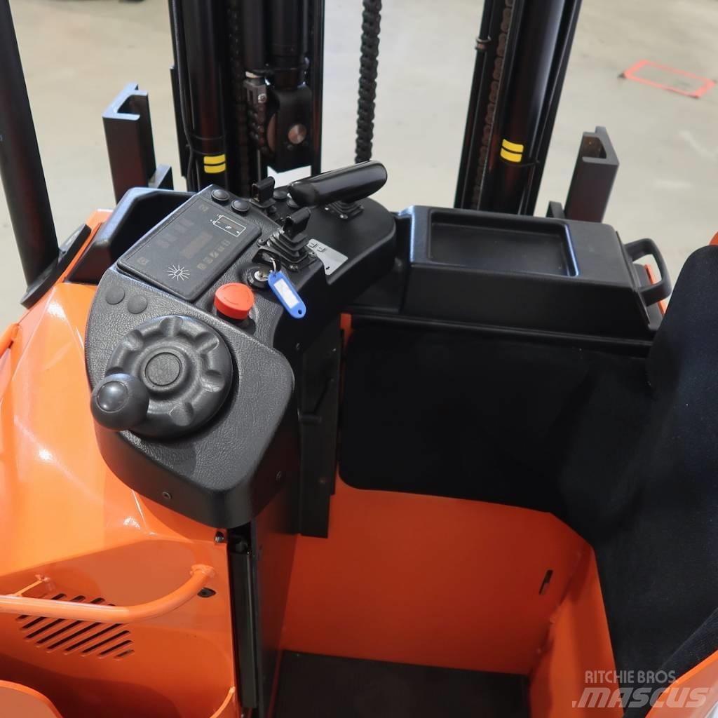 BT SSE160L 手推堆垛车