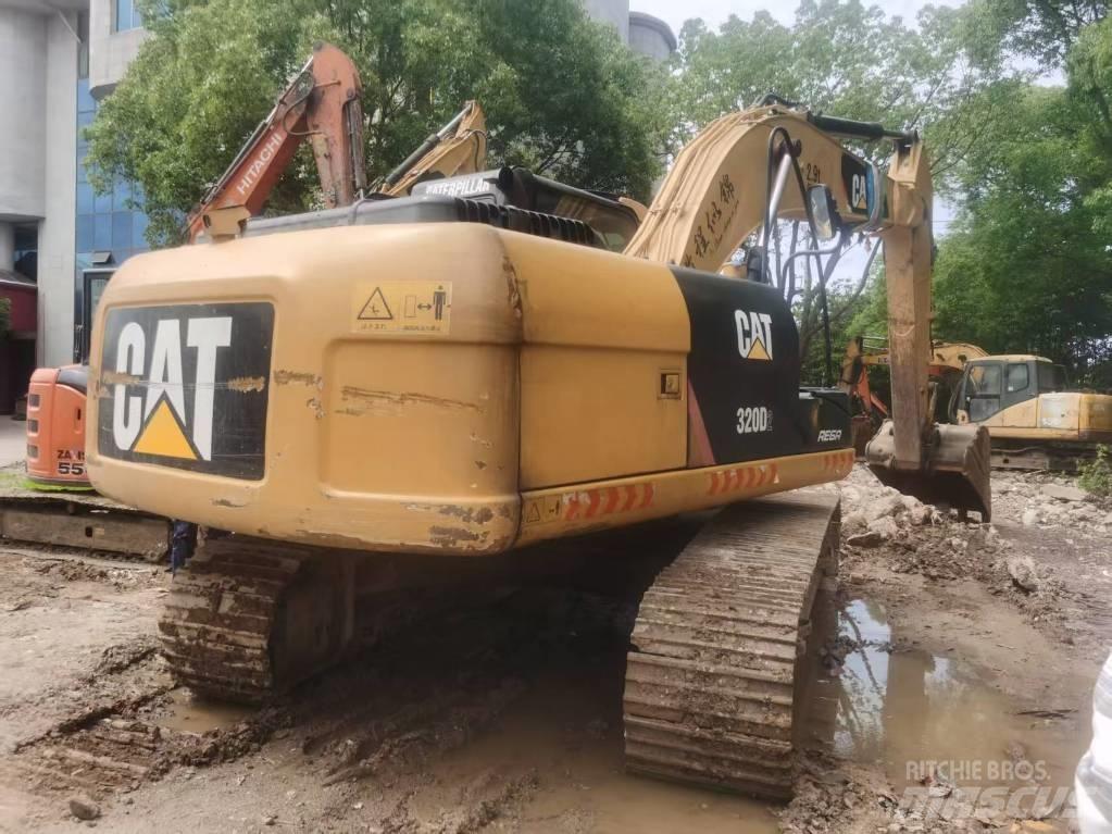 CAT 320 D L 履带挖掘机