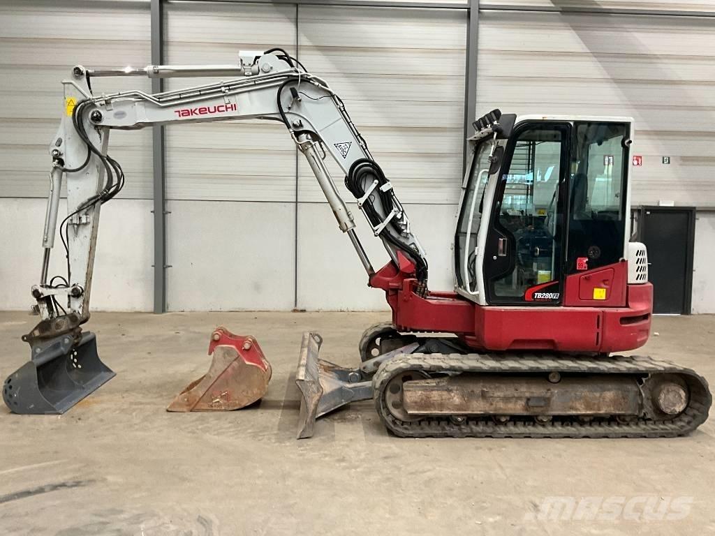 Takeuchi TB 280 FR 中型挖掘机