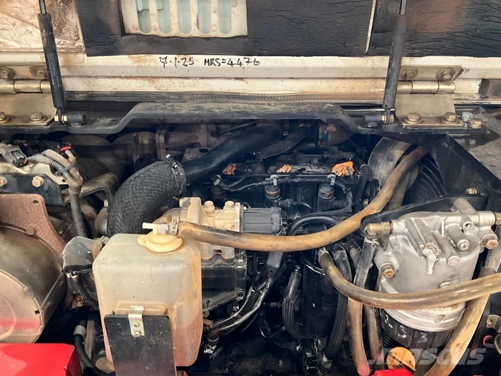 Takeuchi TB 280 FR 中型挖掘机
