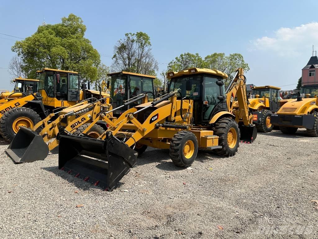 JCB 4CX 反铲装载机