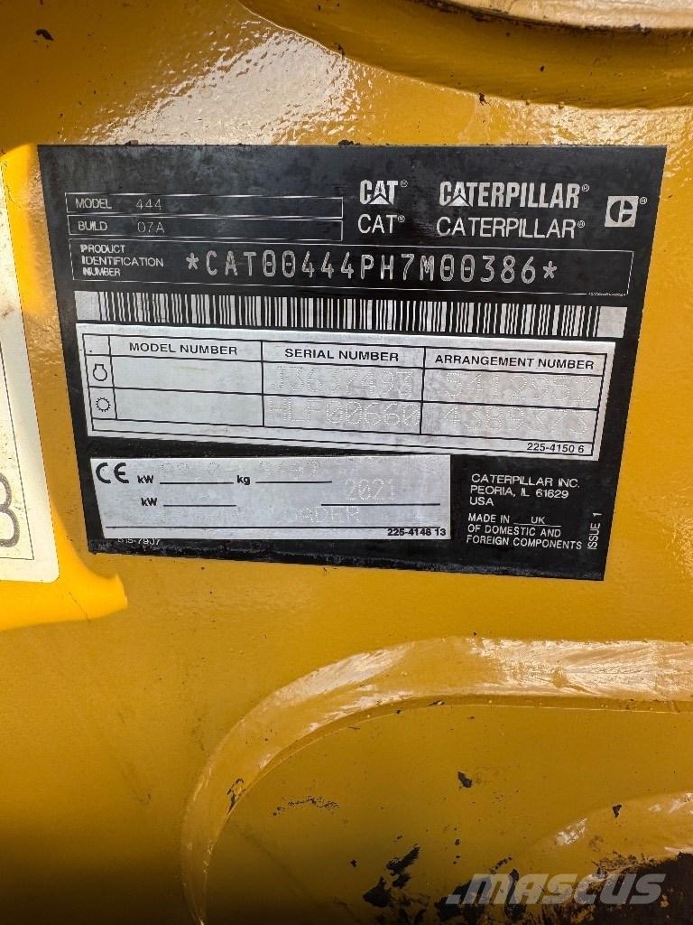 CAT 444 反铲装载机