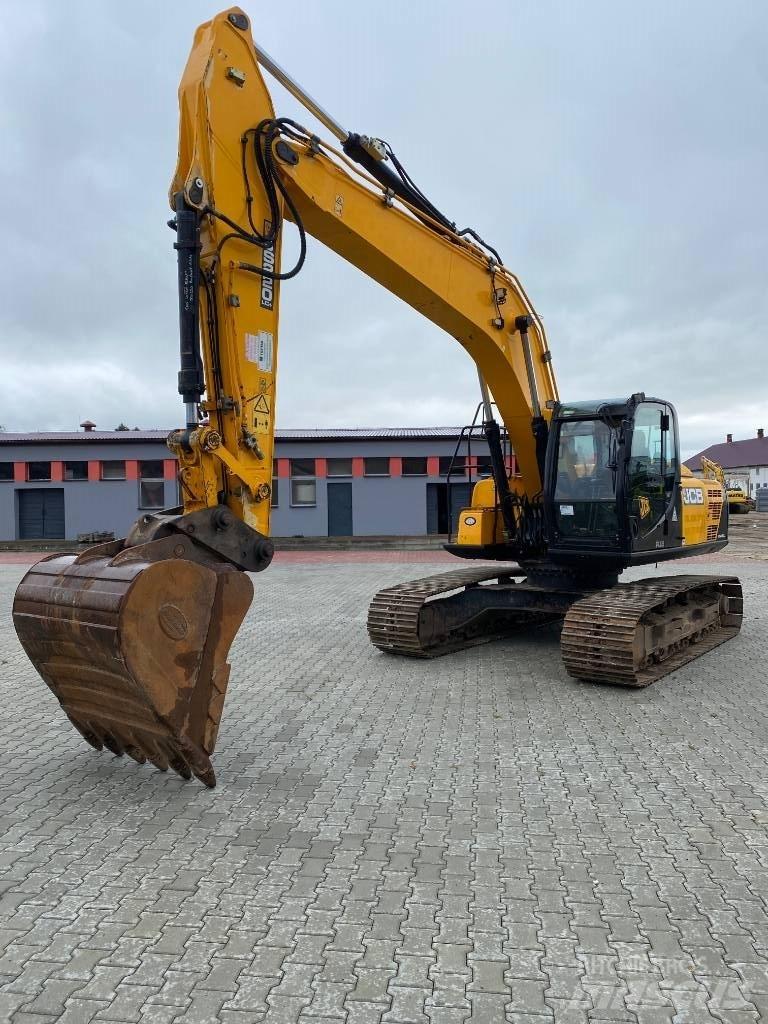 JCB JS 220 LC 履带挖掘机