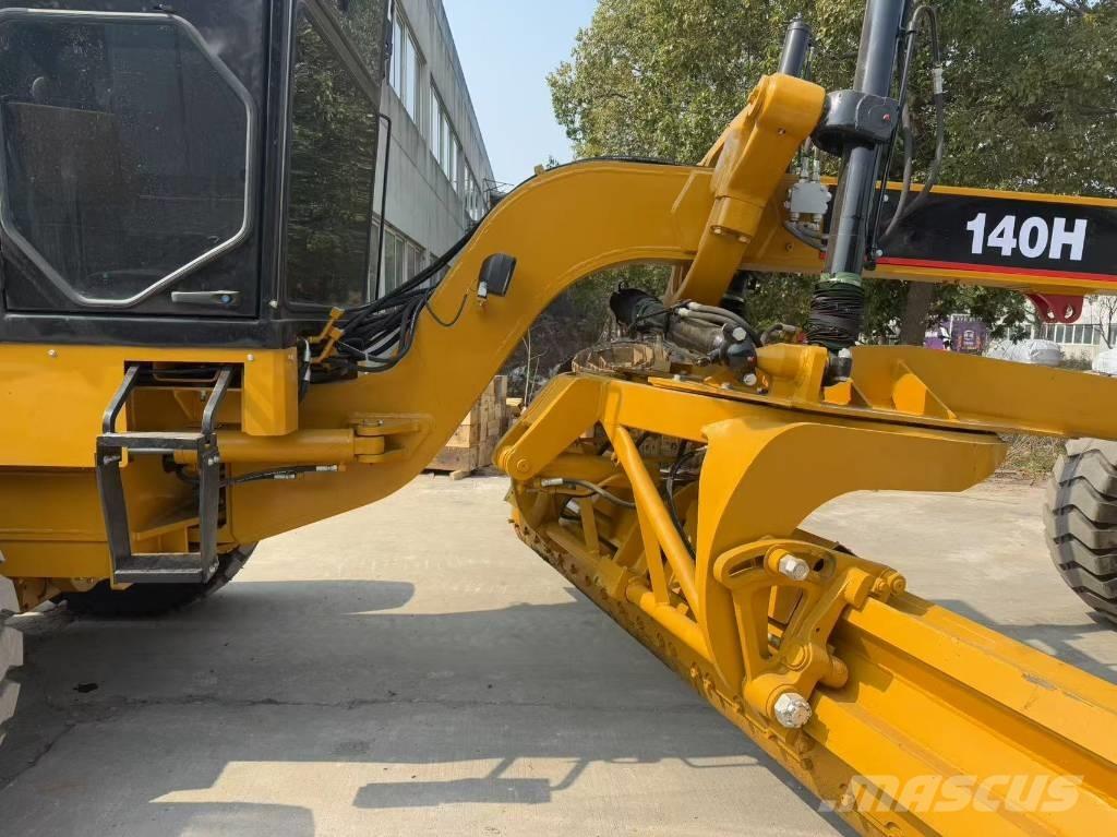 CAT 140 H 平地机/推土机