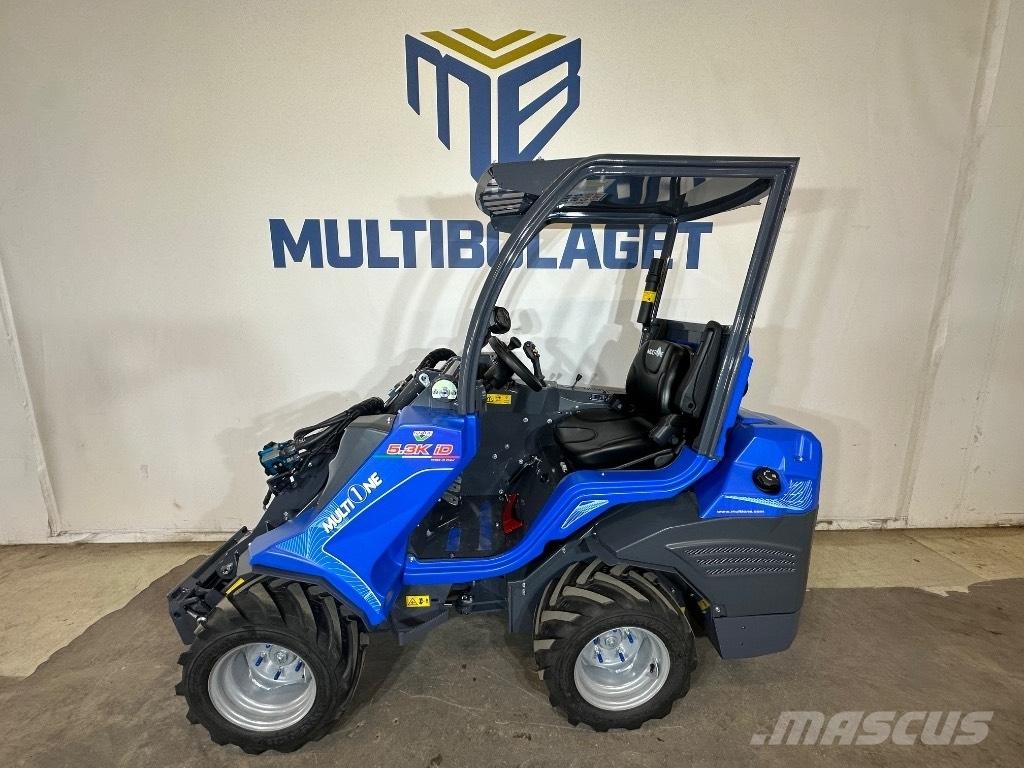 MultiOne 5.3K iDS 多功能装载机