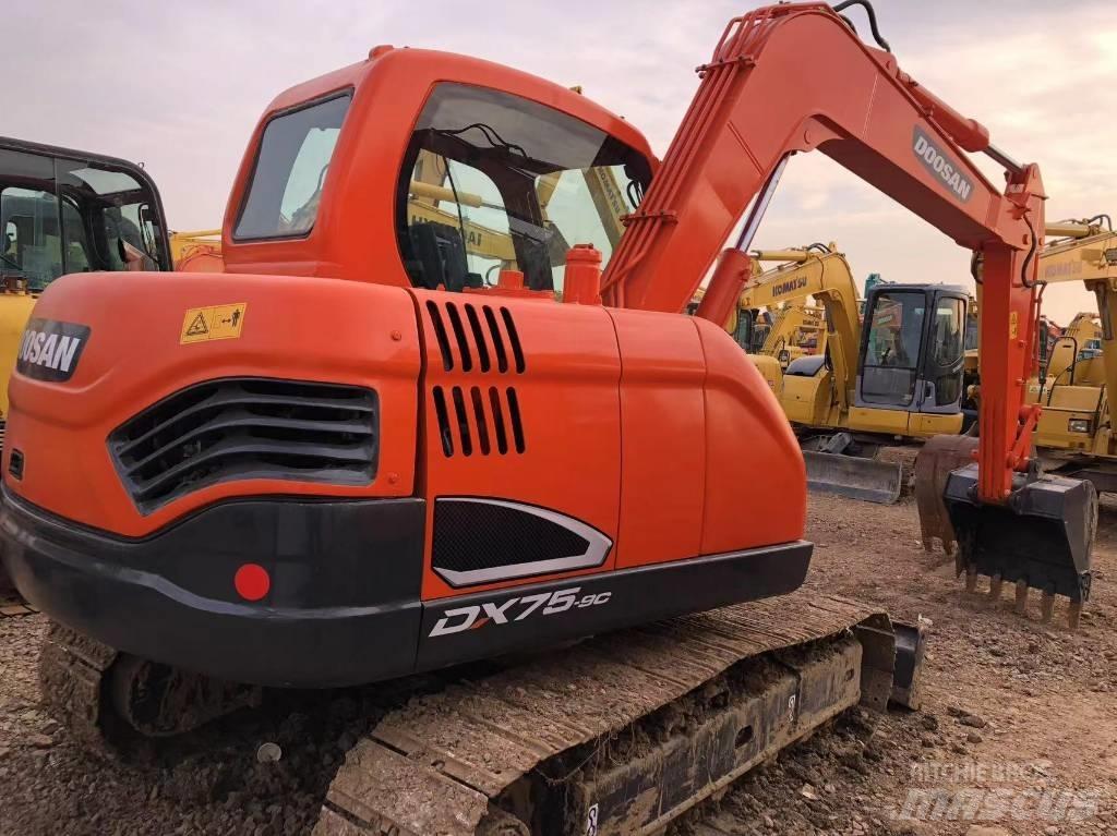 Doosan 75-9c 履带挖掘机