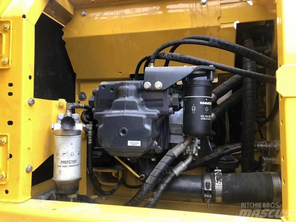 Komatsu PC 210 LC 履带挖掘机