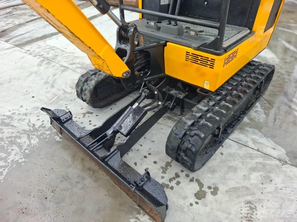 JCB 16 C-1 小型挖掘机