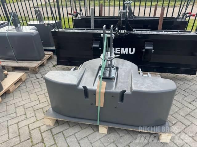  Frontgewicht 2000 KG 前配重块
