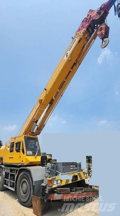 Tadano TR250M-5 越野轮胎起重机︳越野吊︳越野起重机︳移动式起重机