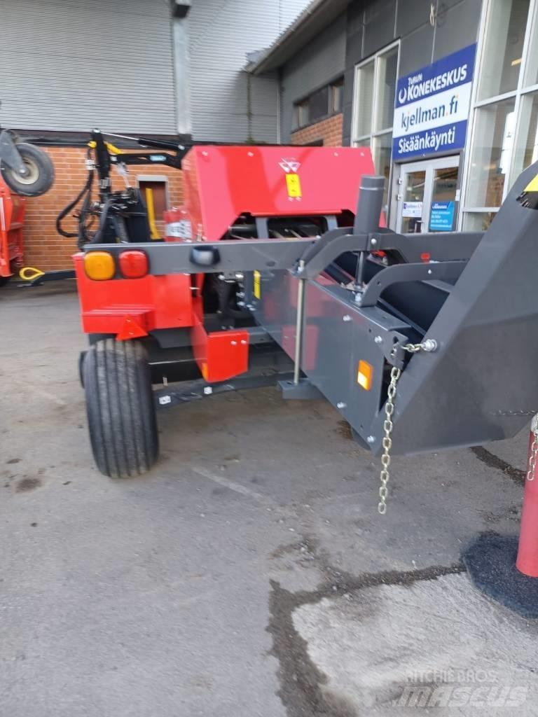 Massey Ferguson 1840 方捆打捆机