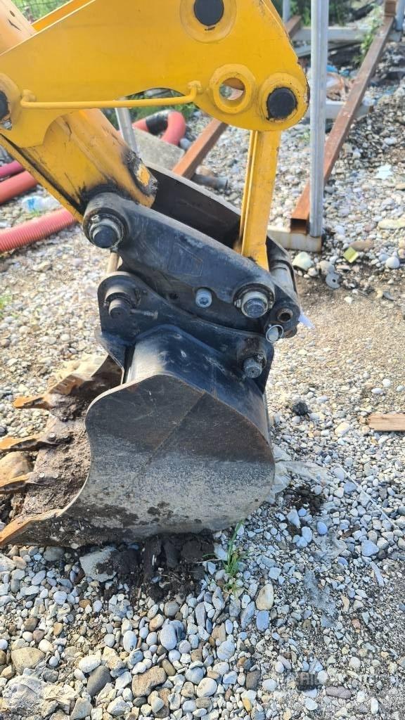 JCB 3 CX 14M3WM 反铲装载机