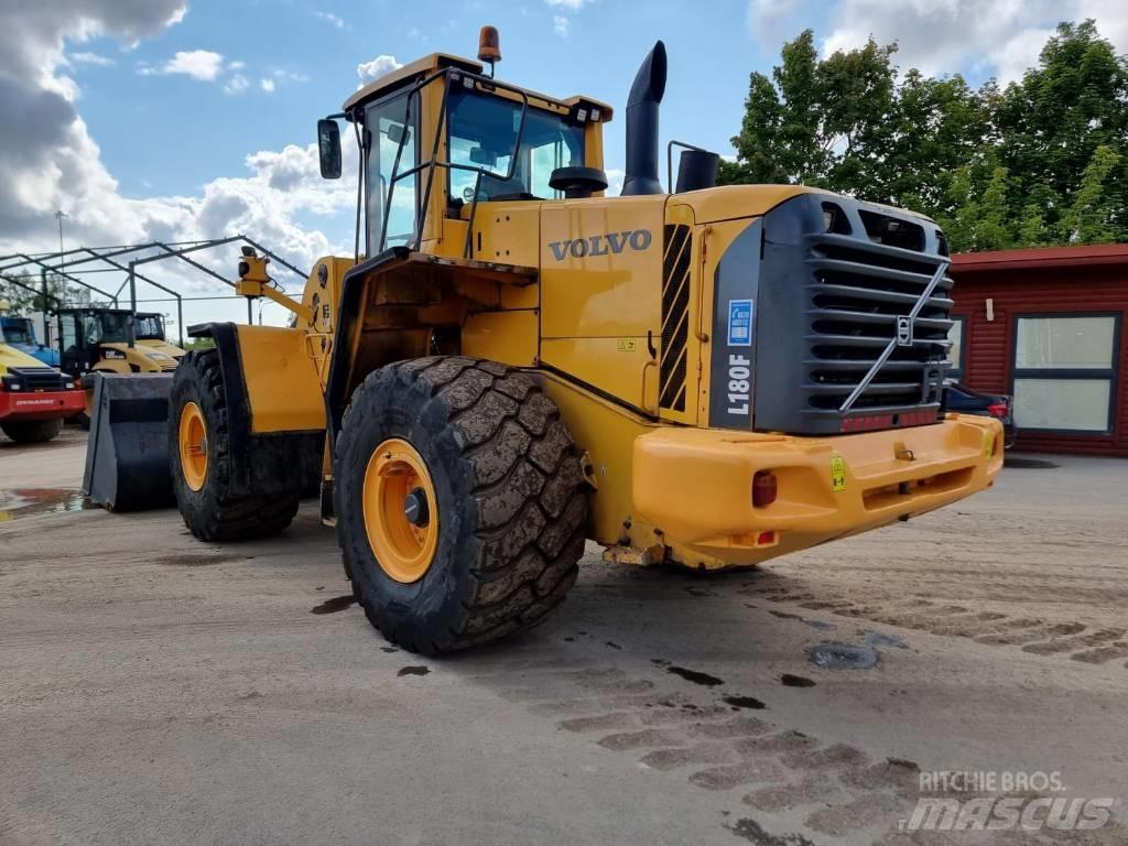 Volvo L 180 F 轮式装载机