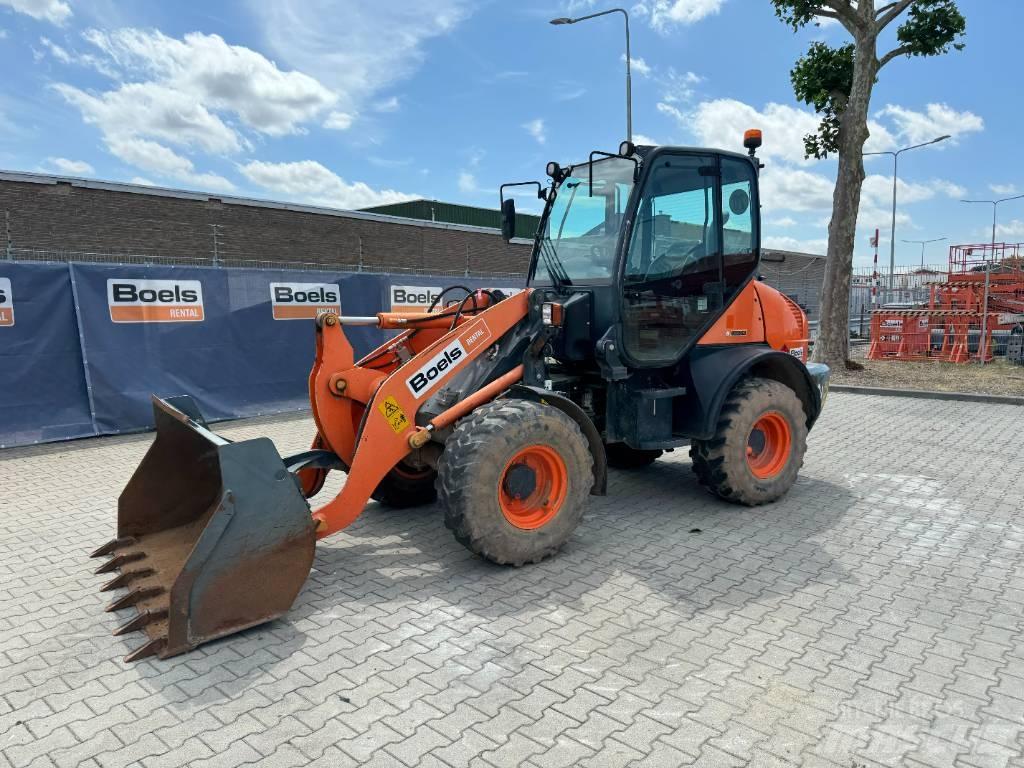 Komatsu WA80-6 轮式装载机