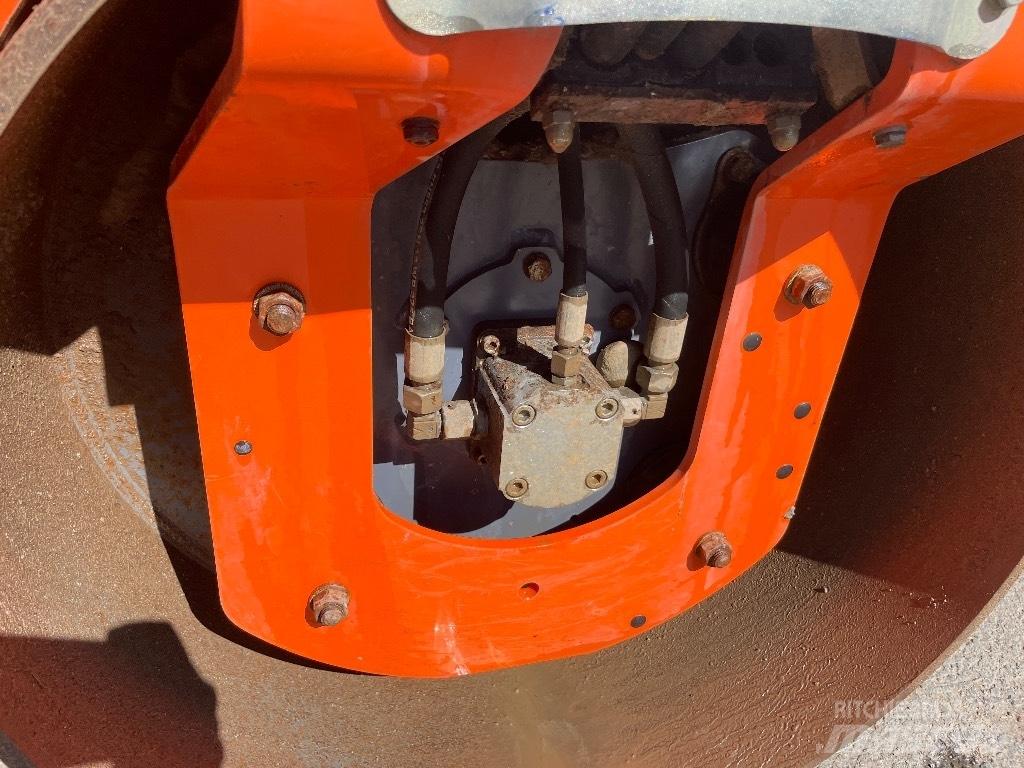 Hamm HD 12 双轮压路机
