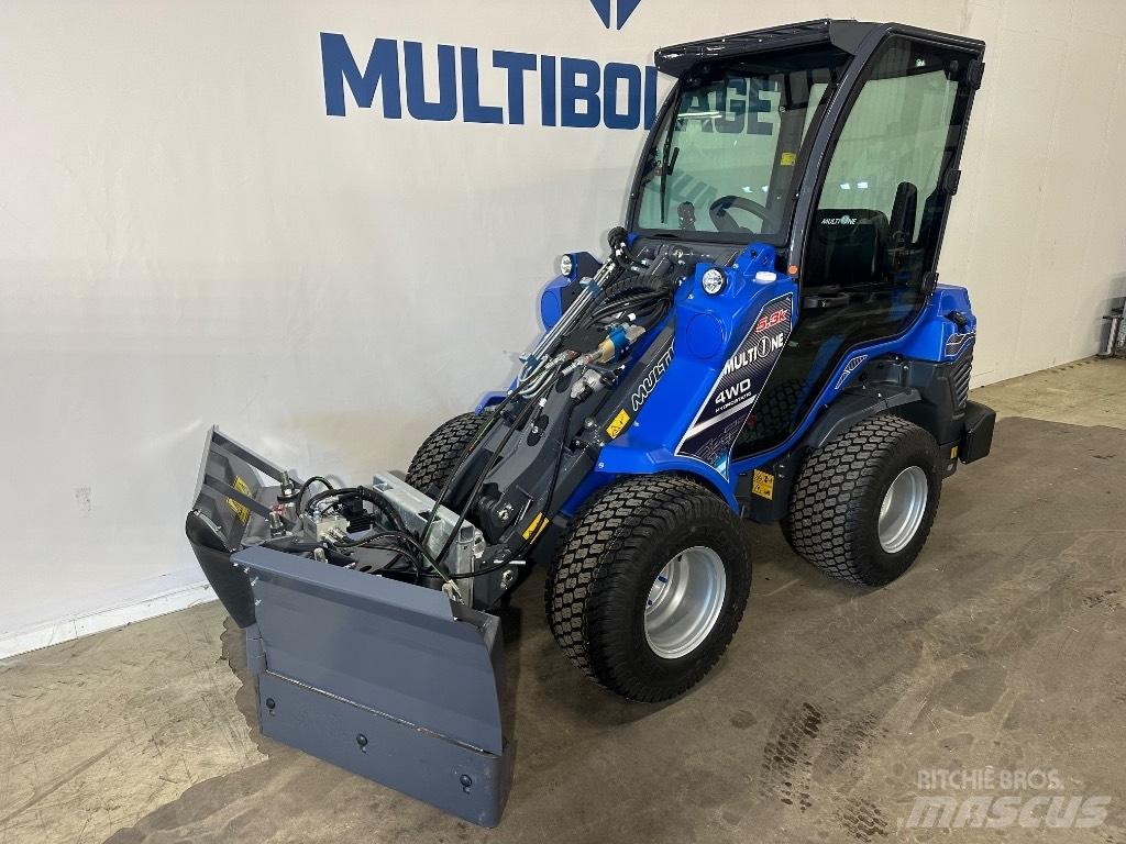 Multione 5.3k 滑移装载机