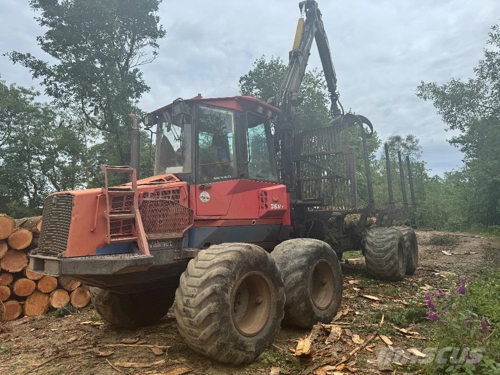 Komatsu 860.1 集运机