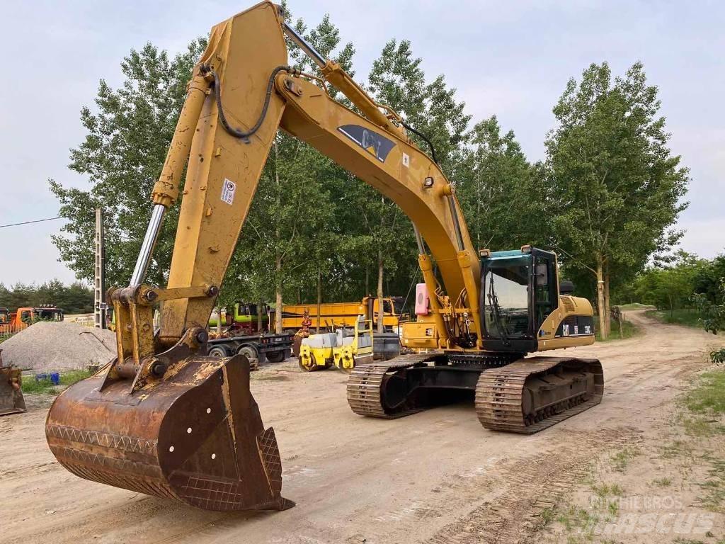 CAT 330CL 履带挖掘机
