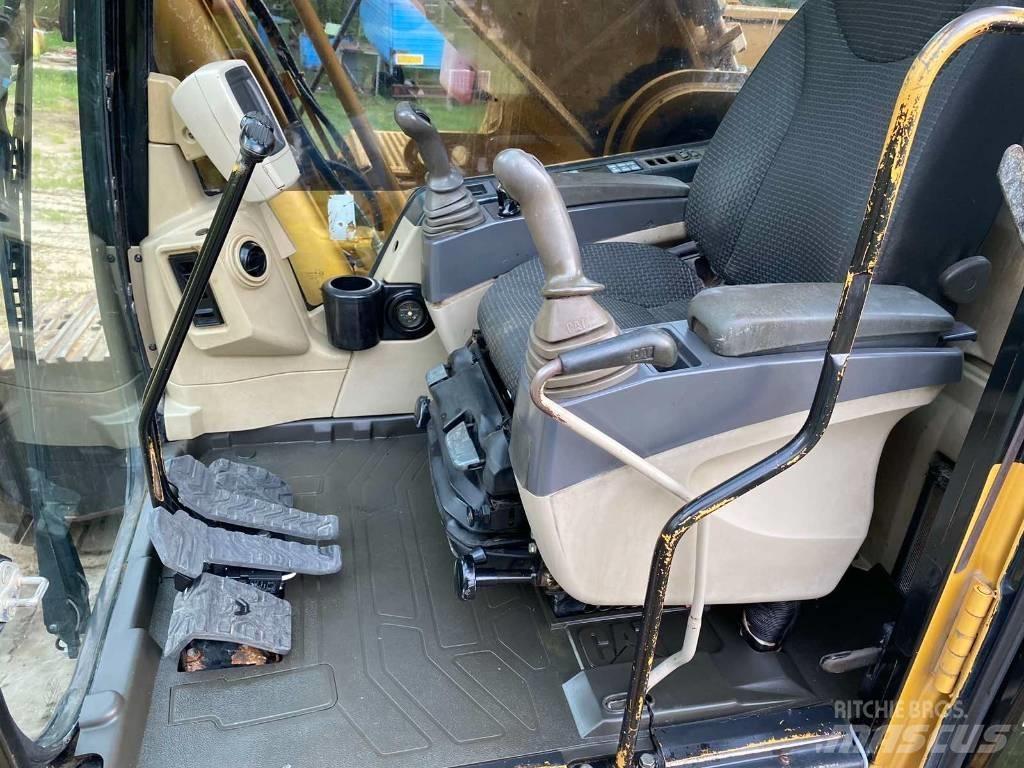 CAT 330CL 履带挖掘机