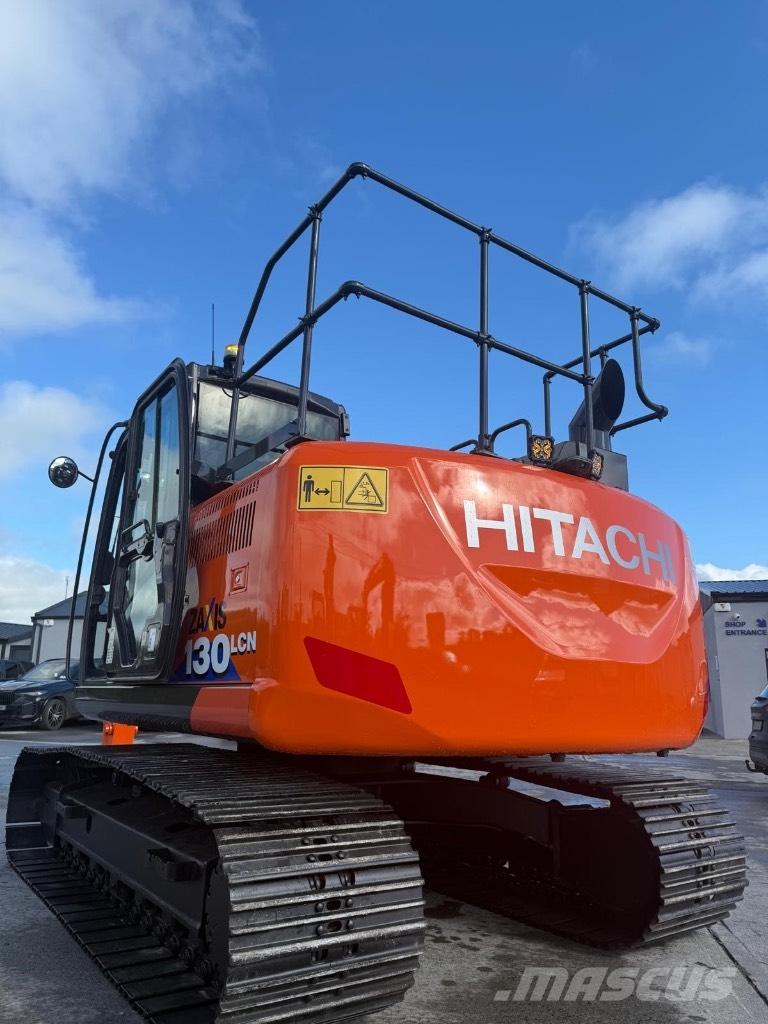 Hitachi Zaxis 130-6 履带挖掘机