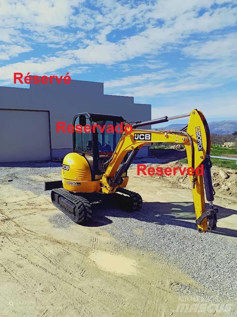 JCB 8030 ZTS 小型挖掘机