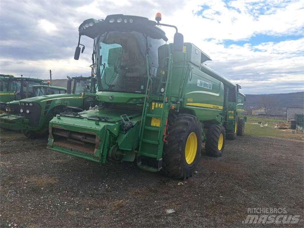 John Deere W650 联合收割机