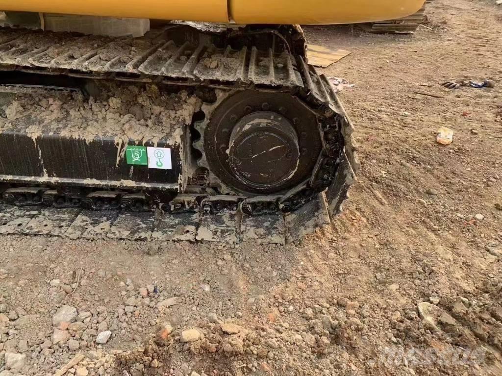 CAT 307 小型挖掘机