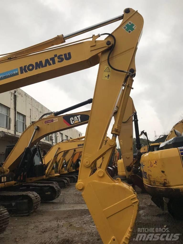 Komatsu pc200-7 履带挖掘机