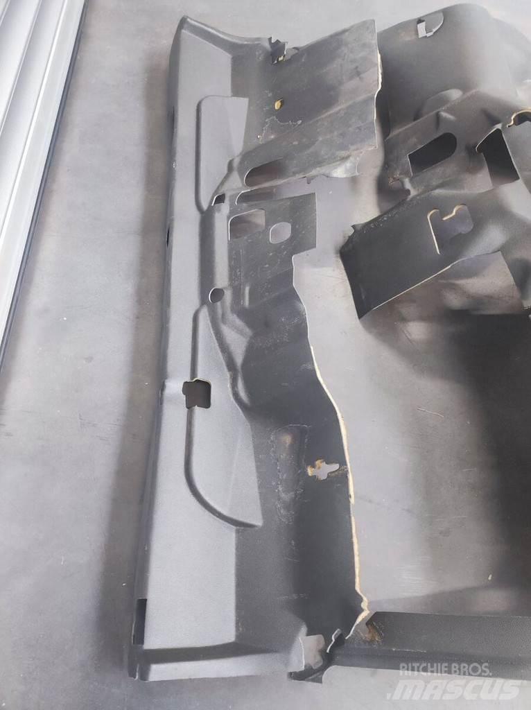 Renault Floor Mat 驾驶室与内部