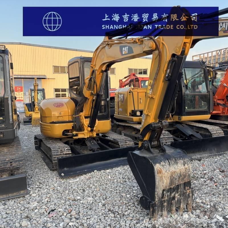 CAT 304 小型挖掘机