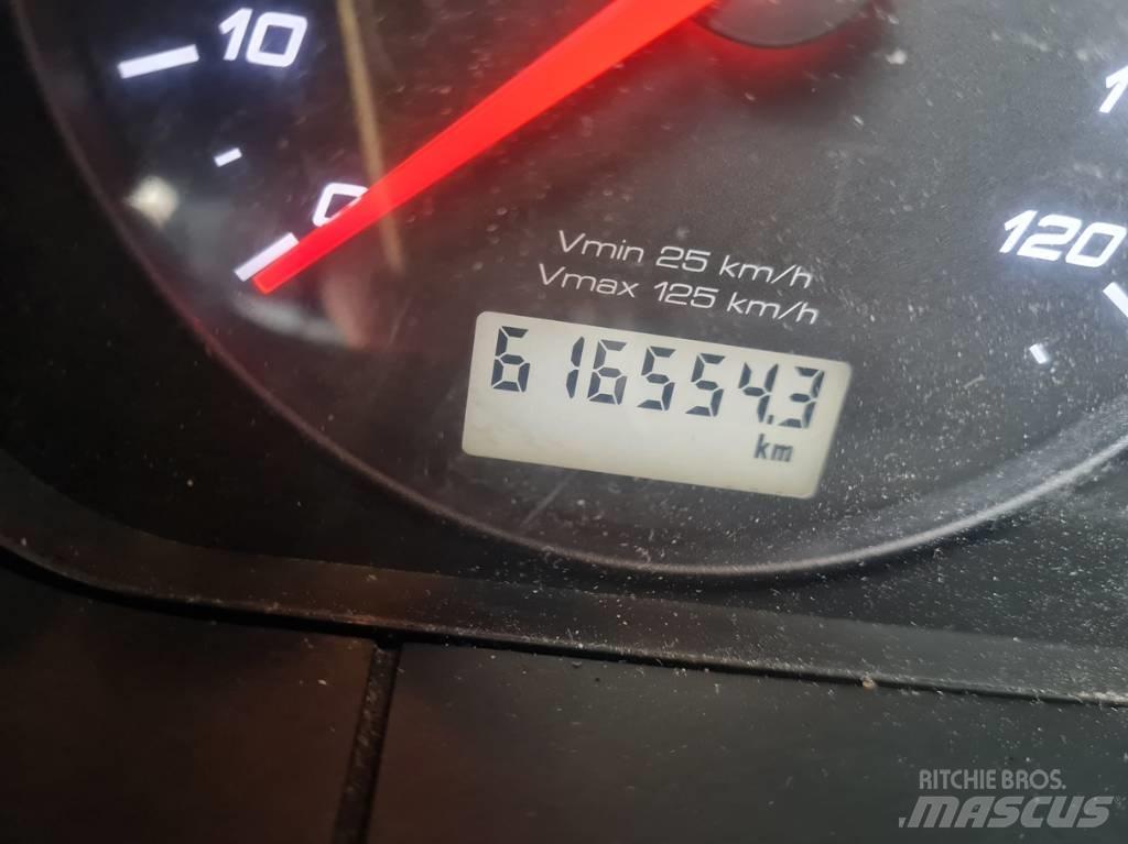 Iveco AS440ST/P  4kom. 牵引车