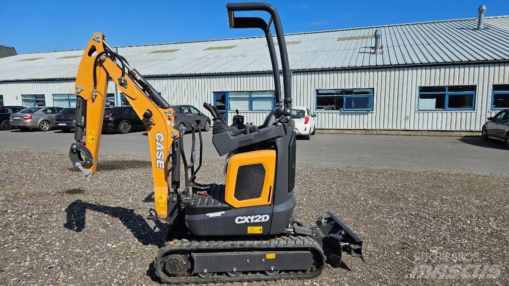 CASE CX12D 小型挖掘机