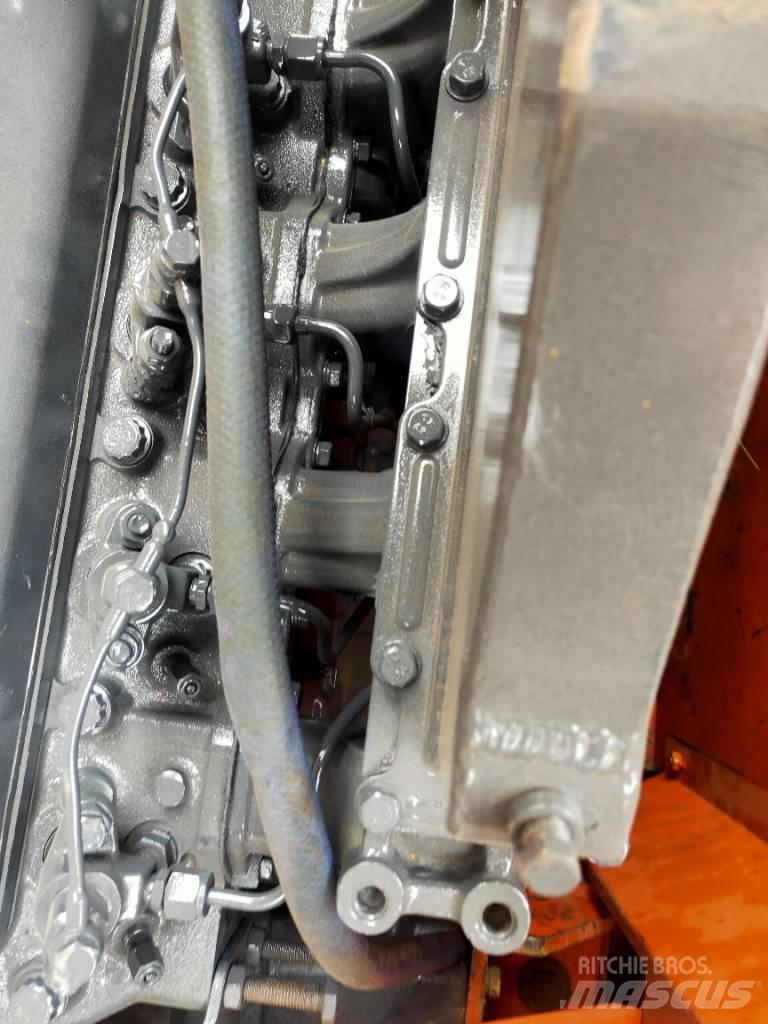 Doosan DH225LC-7 履带挖掘机