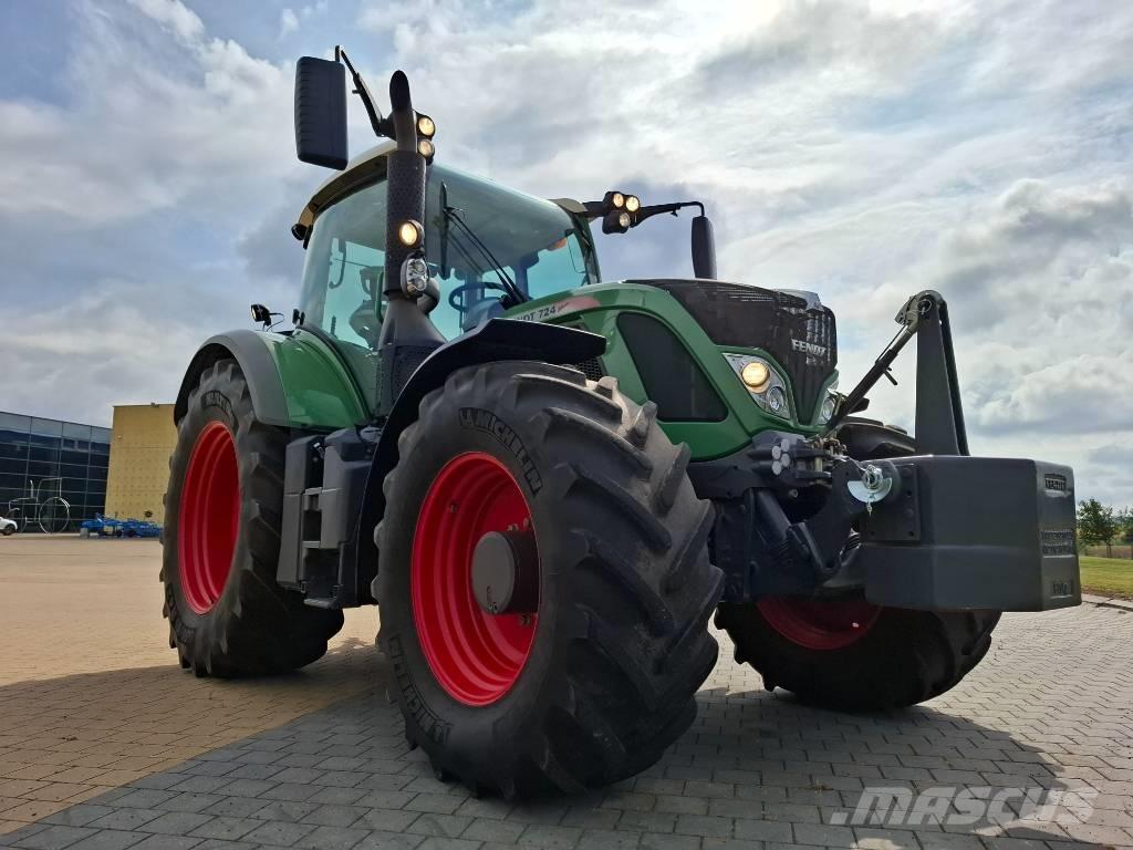 Fendt 724 Profi 拖拉机/农用车