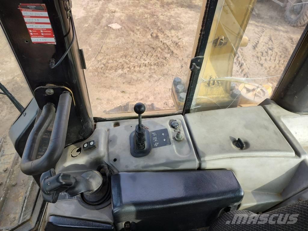 CAT D 6 N LGP 履带式推土机