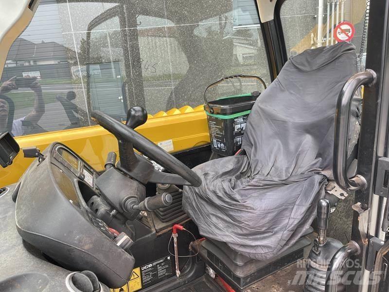 JCB 531 - 70 伸缩臂叉装车|叉装车