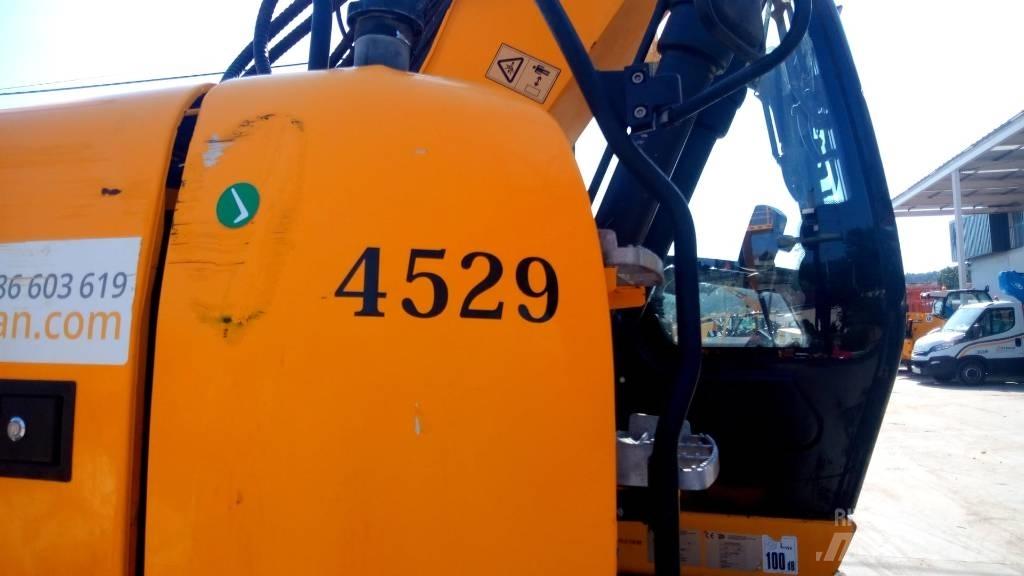 JCB JZ 140 D 履带挖掘机