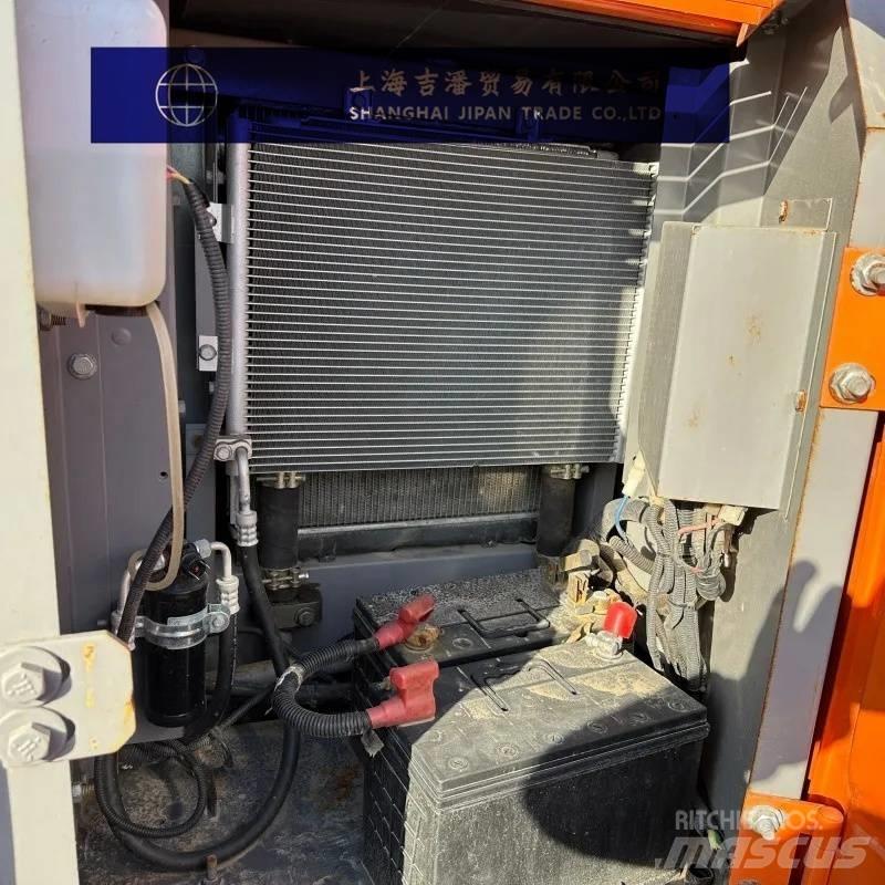 Hitachi ZX 70 履带挖掘机