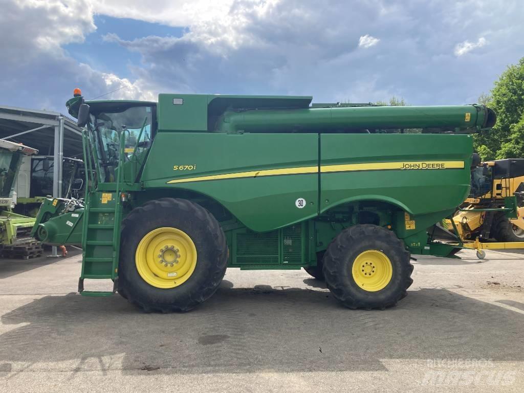 John Deere S 670 i 联合收割机