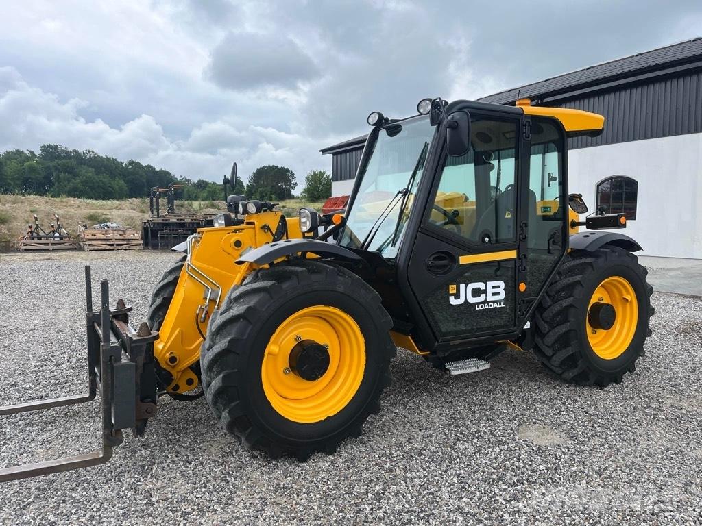 JCB 527-58 Agri Plus 伸缩臂叉装车|叉装车